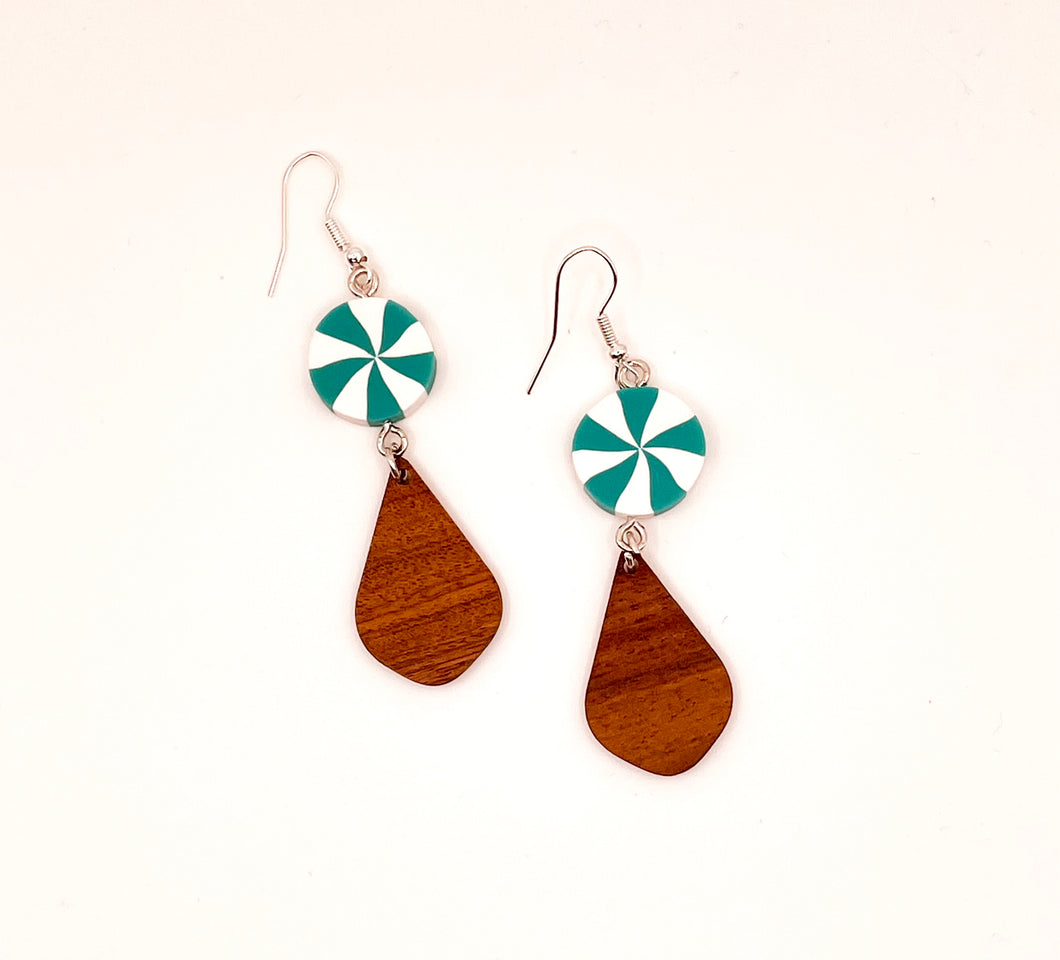 Boucles d’oreilles pendantes - Noel (vert) - avec bois